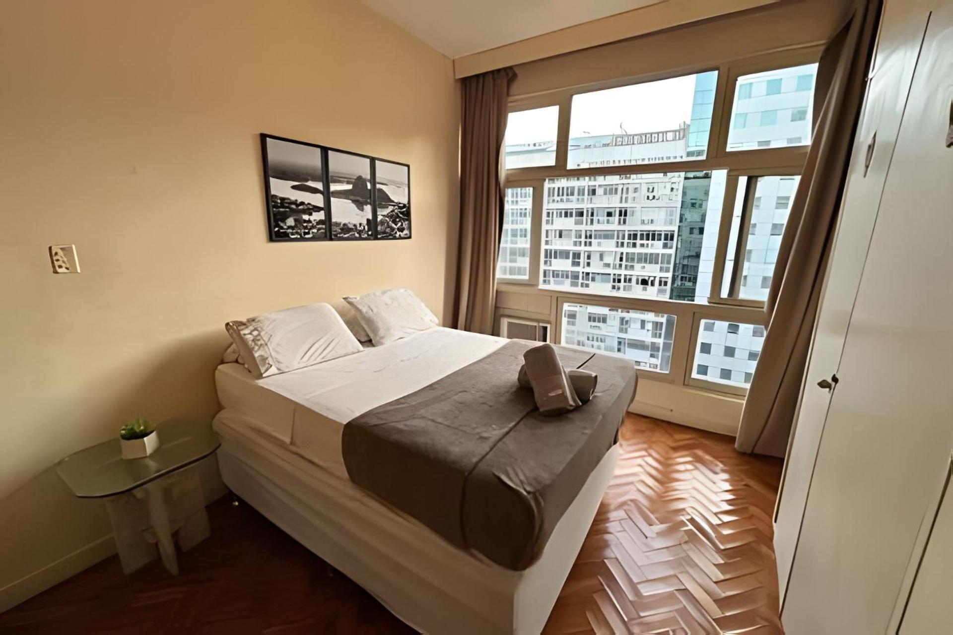Apartamento Em Copacabana Com Vista Lateral Do Mar Ріо-де-Жанейро Екстер'єр фото