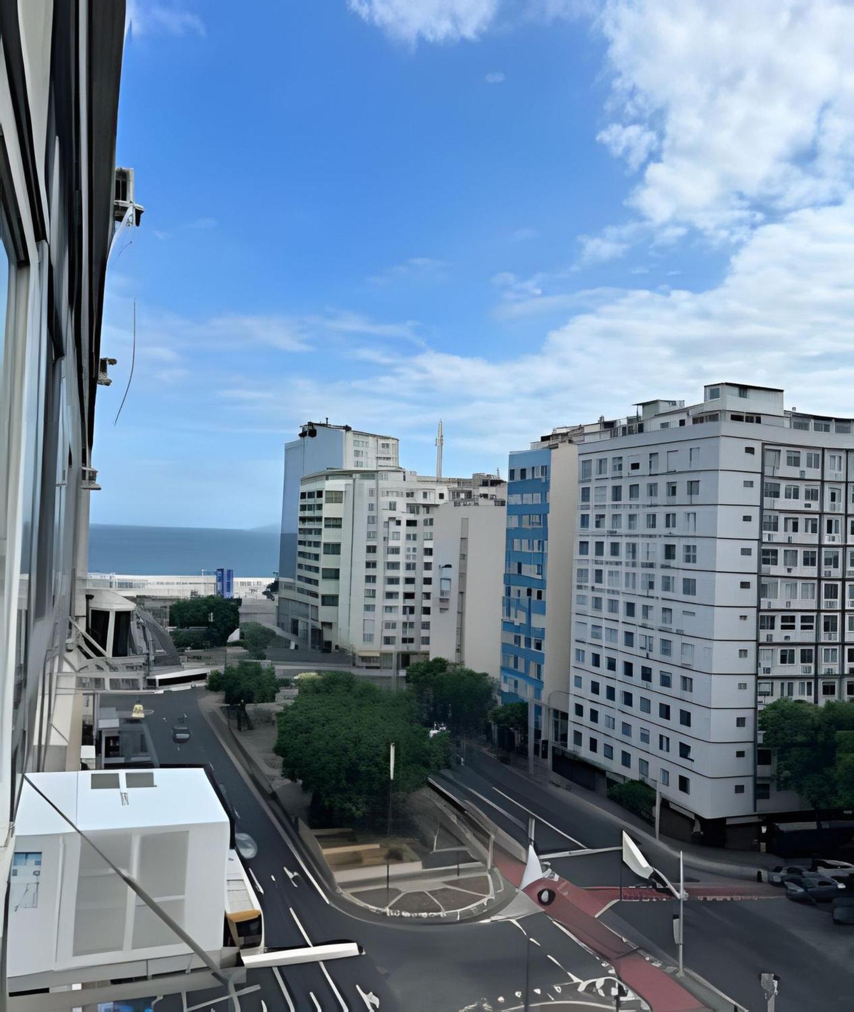 Apartamento Em Copacabana Com Vista Lateral Do Mar Ріо-де-Жанейро Екстер'єр фото