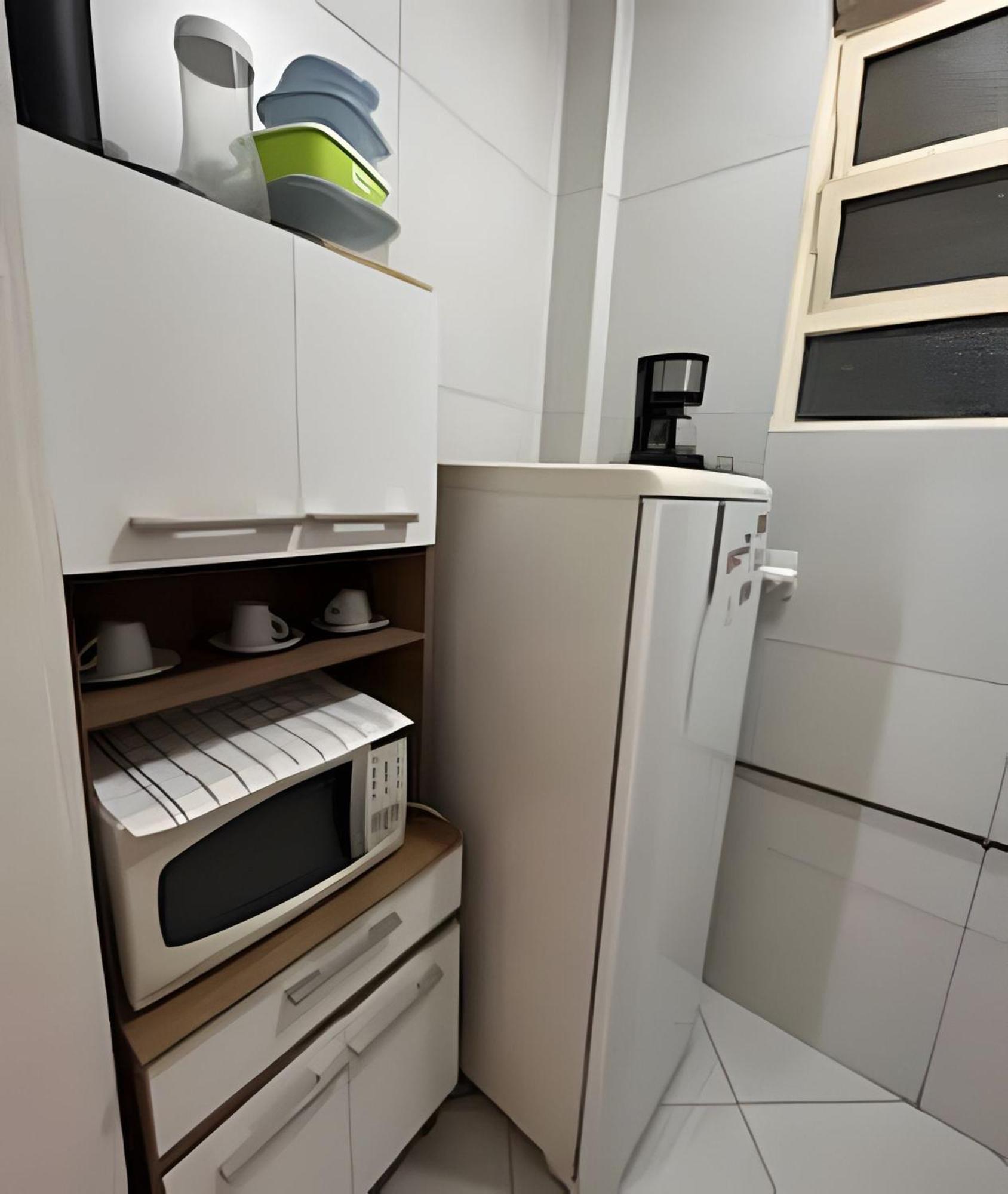 Apartamento Em Copacabana Com Vista Lateral Do Mar Ріо-де-Жанейро Екстер'єр фото